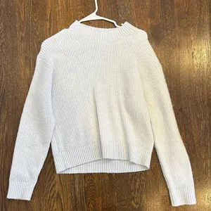 H&M Sweater XS thumbnail 1