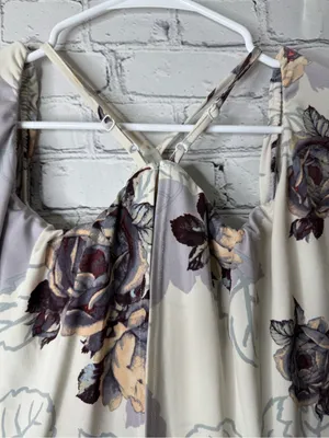 Sugar lips Floral Cold-Shoulder Maxi Dress in Cream and Gray thumbnail 13