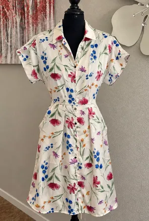 French Connection Women's Cream White Floral Print Short Sleeve Dress Small thumbnail 1