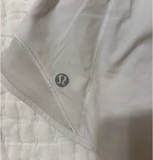 Lululemon Hotty Hot High-Rise 2.5" thumbnail 5