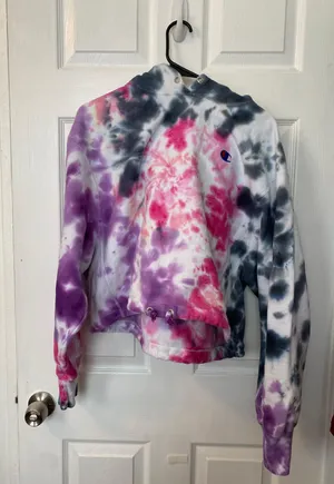 Champion Tie Dye Sweatshirt thumbnail 1