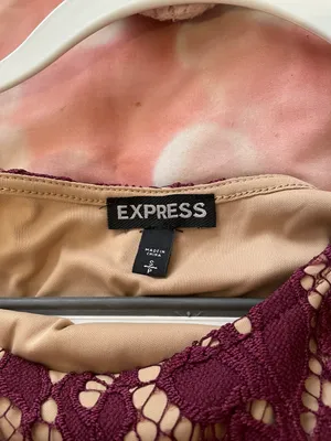 Maroon Lace Crop Top thumbnail 4