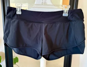 Lululemon Hotty Black Shorts thumbnail 1