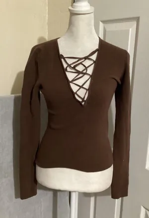 Wilfred Sweater Womens Small Brown Lace Up V Neck Ribbed Knit Long Sleeve Fitted thumbnail 1