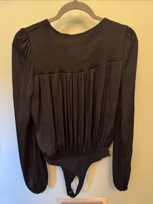 Free People Black Long-Sleeve V-Neck Bodysuit thumbnail 4