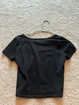 Hollister Top Must Have Collection thumbnail 2