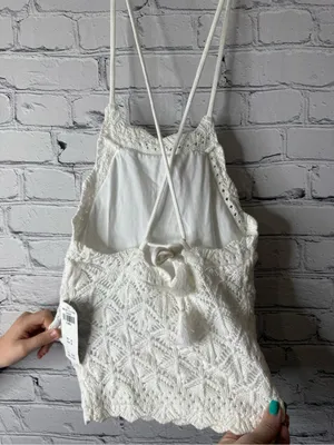 NWT Hollister White Knit Crochet halter top with Spaghetti Straps XS thumbnail 5
