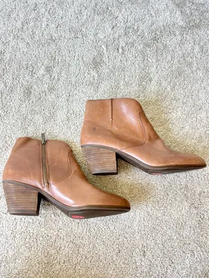 Frye Jennifer Ankle Booties Brown Leather Round Pointed Toe Western thumbnail 6