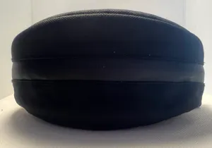 Beats by Dr. Dre | Beats headphone/earphone case.  thumbnail 7