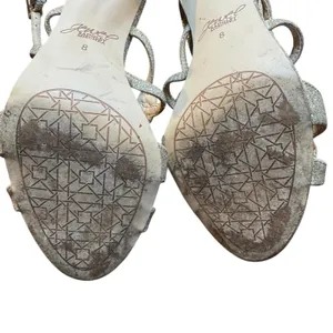 Jewel Badgley Mischka Shoes Womens Size 8‎ Gold Glitter Strappy Stiletto Sandals thumbnail 12
