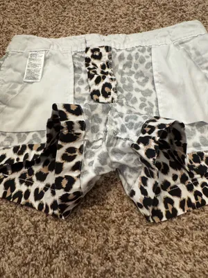 Old Navy Leopard Shorts thumbnail 4