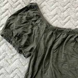 NWT American Eagle Crop Top Size L thumbnail 2