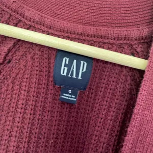 GAP button down knit cardigan maroon red women's size S cotton sweater casual‎ thumbnail 3
