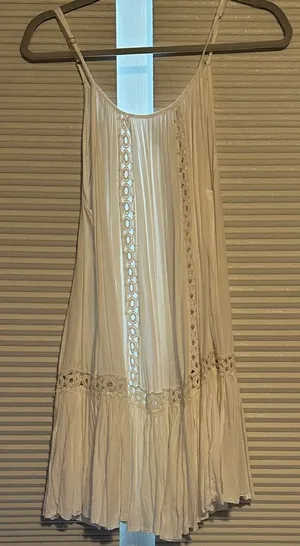 Elegant Cream Sleeveless Dress thumbnail 1
