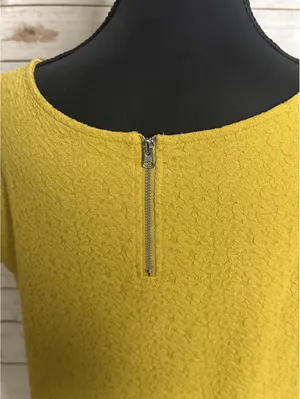 Ann Taylor LOFT textured knit top/blouse Small yellow cap sleeve minimalist thumbnail 7