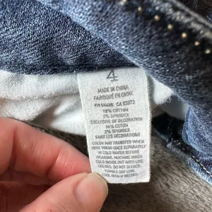 American Eagle Booty Shorts Jean‎ Cut Off Frayed Medium Wash Size 4 Stretch thumbnail 5