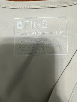 FIGS Set Scrubs thumbnail 2
