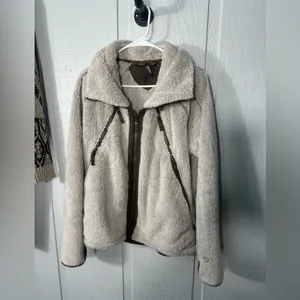 Kuhl Brown Women’s Flight Fleece Size XL EUC thumbnail 3
