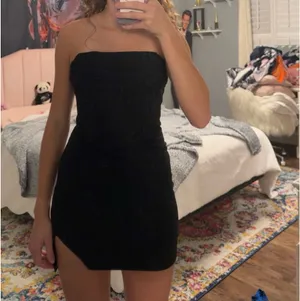 Dillard's Mini Black Dress thumbnail 1