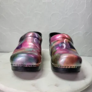 Dansko Pro Clogs Womens 7/37 Iridescent Metallic Multicolor Patent Leather thumbnail 2