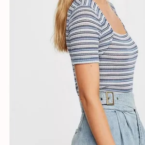 Free people stripe wild tee blue white short sleeve top size small thumbnail 2