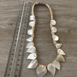 Vintage Shell Necklace + Clip On Earrings Set thumbnail 3