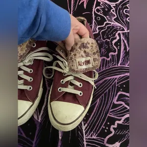 EUC Burgundy All Star Converse with fold over tongue size 8(Men’s)/10(Women’s) thumbnail 9