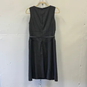 Anne Klein 2010s Grey Herringbone Tweed Sheath Dress Belted Floral Size 6 Career thumbnail 2