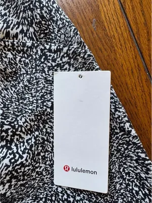 Lululemon Instill High Rise 25” Warped Alpine White Black Size 4 NWT thumbnail 5