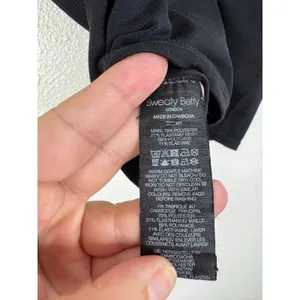 Sweaty Betty Stamina Workout Tank Top Black Built In Bra Crop SB5461 Size M thumbnail 5