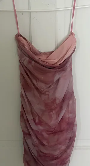 SheIn Strapless pink dress thumbnail 1
