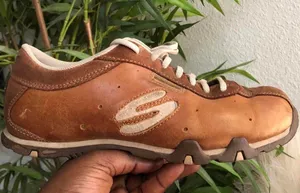 Skechers Rare 2000s Y2K two tone Tan brown cream bowling style square round toe sneakers Women’s 7.5- measurements in pics thumbnail 1