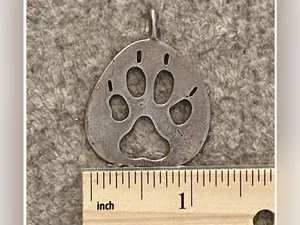 Vintage Sterling Silver .925 Hand Made Bear Paw Print Pendant thumbnail 5
