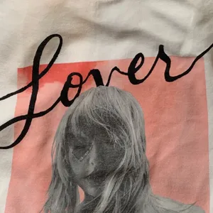 Taylor‎ Swift Lover Crewneck Sweatshirt White Pink Album Graphic Medium Pullover thumbnail 7