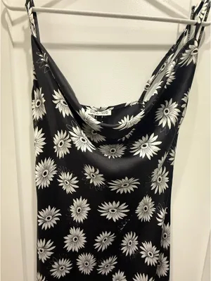 Guess Dress thumbnail 2