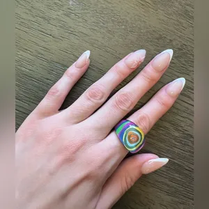 Vintage Lucite Plastic Acrylic Psychedelic Ring thumbnail 4
