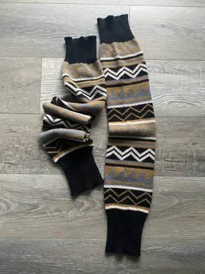 Patterned Knit Leg Warmers in Black, Tan & Gray One Size Boho thumbnail 4