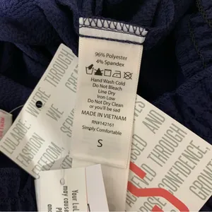 Lularoe Blue Shorts Yvett - Size Small thumbnail 4