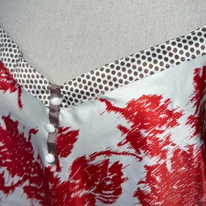 Gillian & O’Malley sleepwear top size XXL women’s v-neck with adjustable straps thumbnail 2