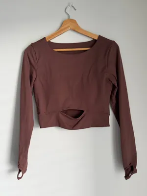 Pink Lily Size Medium Brown Athleisure Athletic Top thumbnail 2
