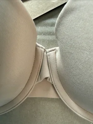 SKIMS Fits Everybody Lightly Padded T-Shirt Bra - Clay 32C thumbnail 3