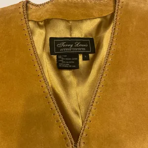 Terry Lewis Classic Luxuries Women's Tan Suede Jacket Lined GORGEOUS- Size L thumbnail 6