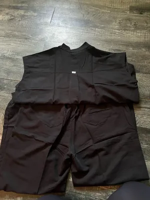 Scrubs Black Size XL thumbnail 2