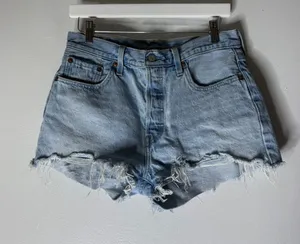 Levi's 501 blue denim cut off jean shorts size 29‎ thumbnail 1