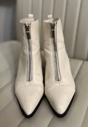 Pointy White Zipper Boots  thumbnail 1