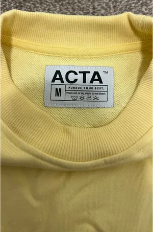 Acta Wear Butter Yellow Crewneck thumbnail 2