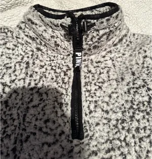 PINK by Victoria’s Secret 1/4 Zip thumbnail 3