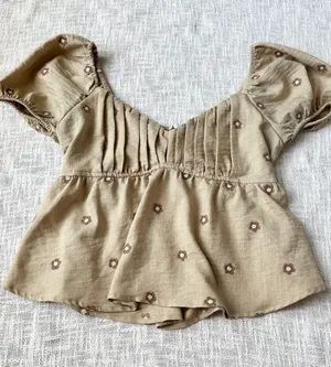 Blu Pepper Boho Embroidered Sweetheart Puff Sleeve Babydoll Top 🌼 Size Large thumbnail 1