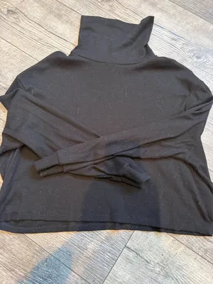 Essentials Womens Medium Black Solid Black Turtleneck Sweater Long Sleeve thumbnail 4