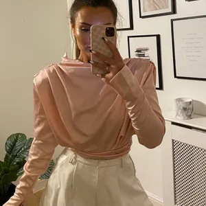 House of CB Giselle Blush pink Satin Bodysuit size‎ XS NWOT thumbnail 4